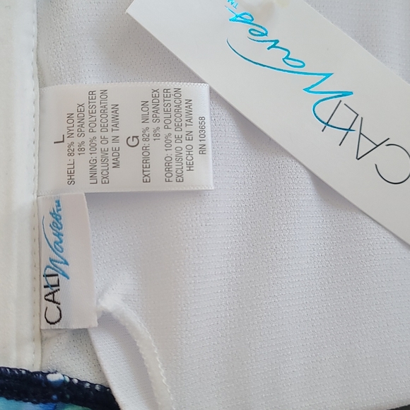 California Waves 2 Pc Swimsuit. Sz Large.  Tie Dye Blue & Green - Picture 8 of 8